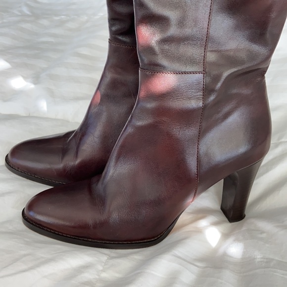 J.Crew Knee high brown leather boots. - Picture 3 of 8
